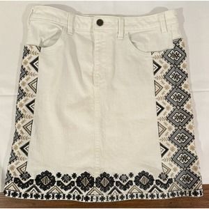 Anthropologie Pilcro and the Letter Press White Denim Skirt Womens 6 Embroidered